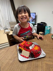 マックィーンの立体ケーキ