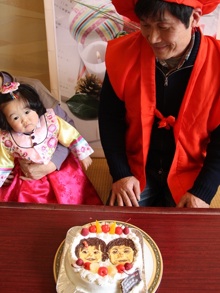 �a�����E�o�[�X�f�[�P�[�L�ɑ吷��オ��̃L�����N�^�[�E����G�P�[�L�̃L�����P�[�L.com
