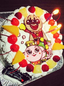 1歳でも食べられる誕生日ケーキ 通販 初バースデーからの キャラケーキ Com