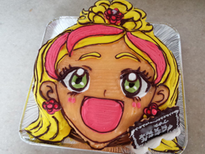 キャラクターの顔型立体ケーキ