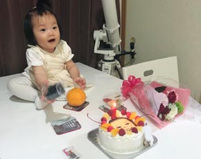 似顔絵ケ−キ、1歳のお誕生日