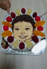 マスコット付き似顔絵ケーキ、お子様のお誕生日