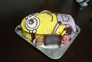 ミニオン 誕生日ケーキを最短3日でお届け キャラクターケーキ通販の キャラケーキ Com 検索結果