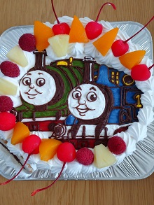 トーマスのキャラクターケーキ 誕生日ケーキを最短3日でお届け キャラクターケーキ通販の キャラケーキ Com 検索結果