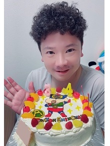 クレヨンしんちゃんのキャラクターケーキ