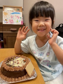 �L���A�A���J�i�V���h�E�̃L�����N�^�[�P�[�L