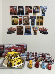 �J�[�Y�̗��̃P�[�L