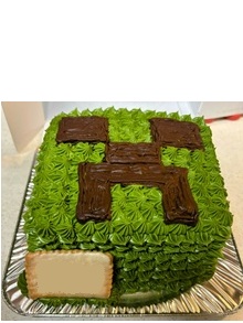 クリーパーの顔型立体ケーキ