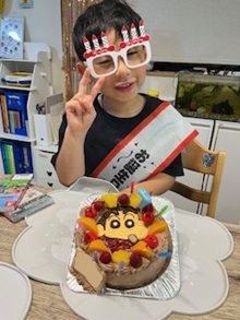 クレヨンしんちゃんのキャラクターケーキ