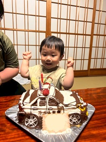 パトカーの立体ケーキ