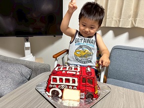 消防車の立体ケーキ